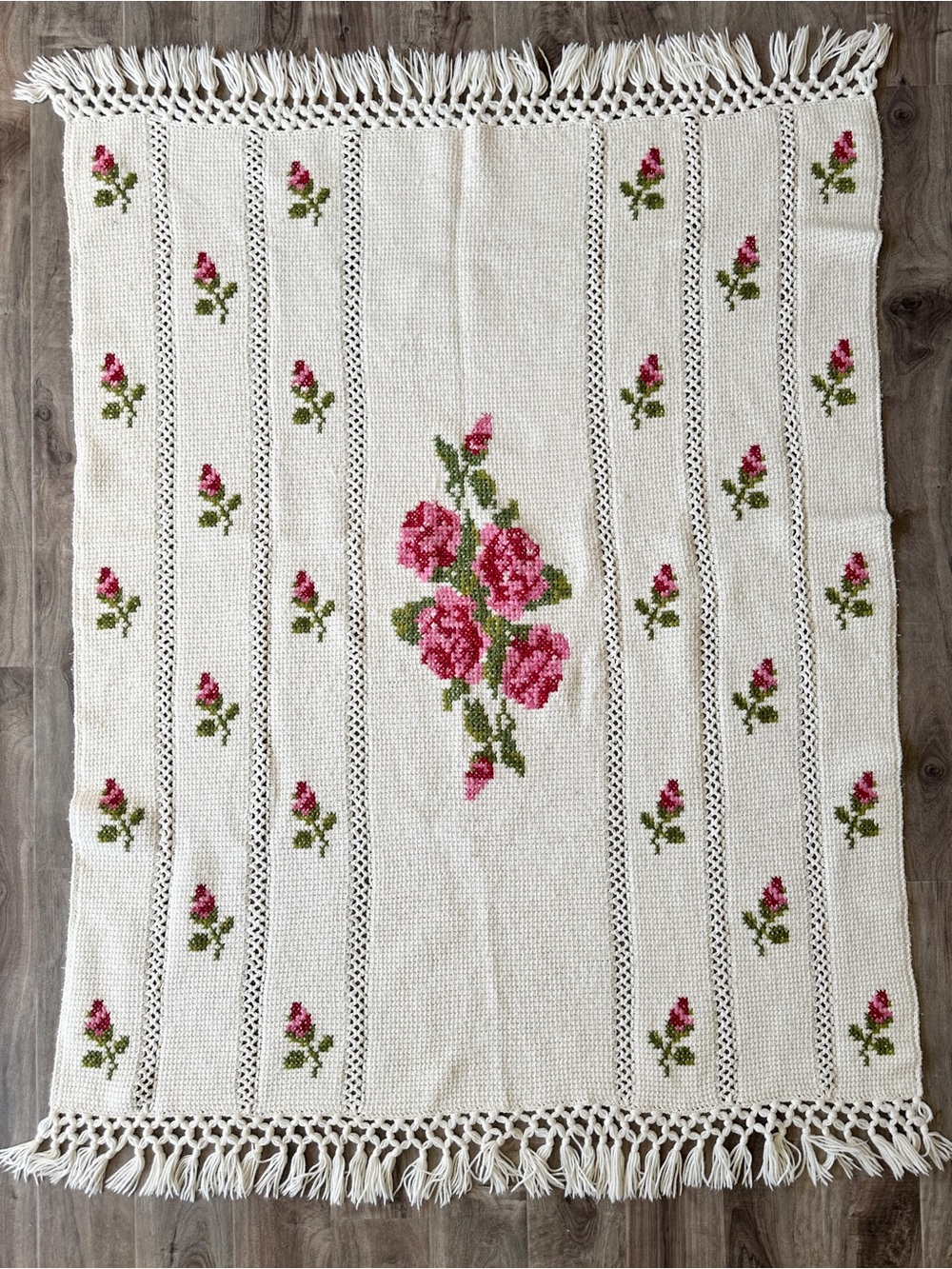 Handmade Floral Crochet Throw Vintage Blanket Embroidered Pink Roses